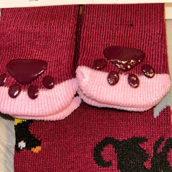 Bundle: Matching Marilyn Monroe & Chatties Doggie & Me Grip Socks - Picture 9 of 10